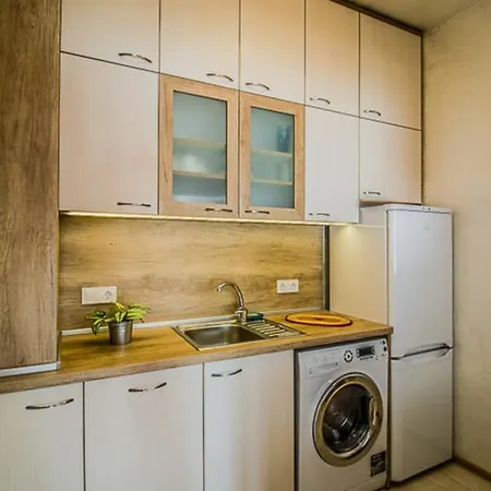 Apartment Top Center Gurko *